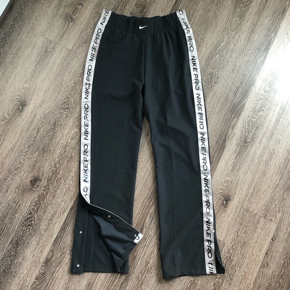 Nike pro side snap pants